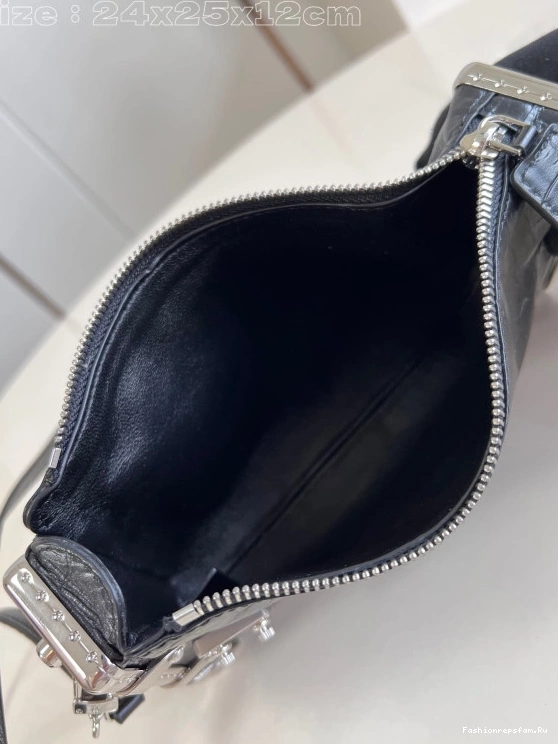 FS CHEAP Slim Louis Vuitton Trunk-23*12*4CM 0712